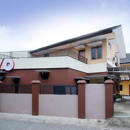 Oyo 347 Bayang Brothers Guest House Yogyakarta Exterior foto